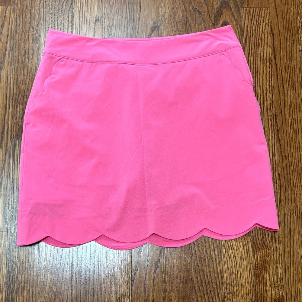 Vineyard Vines performance scalloped golf skort